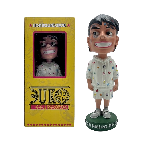 BOBBLE HEAD DUKI